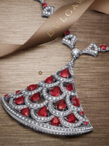 Catalogue Bulgari Joaillerie 2016 page 54