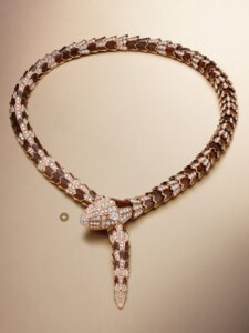 Catalogue Bulgari Joaillerie 2017 page 53
